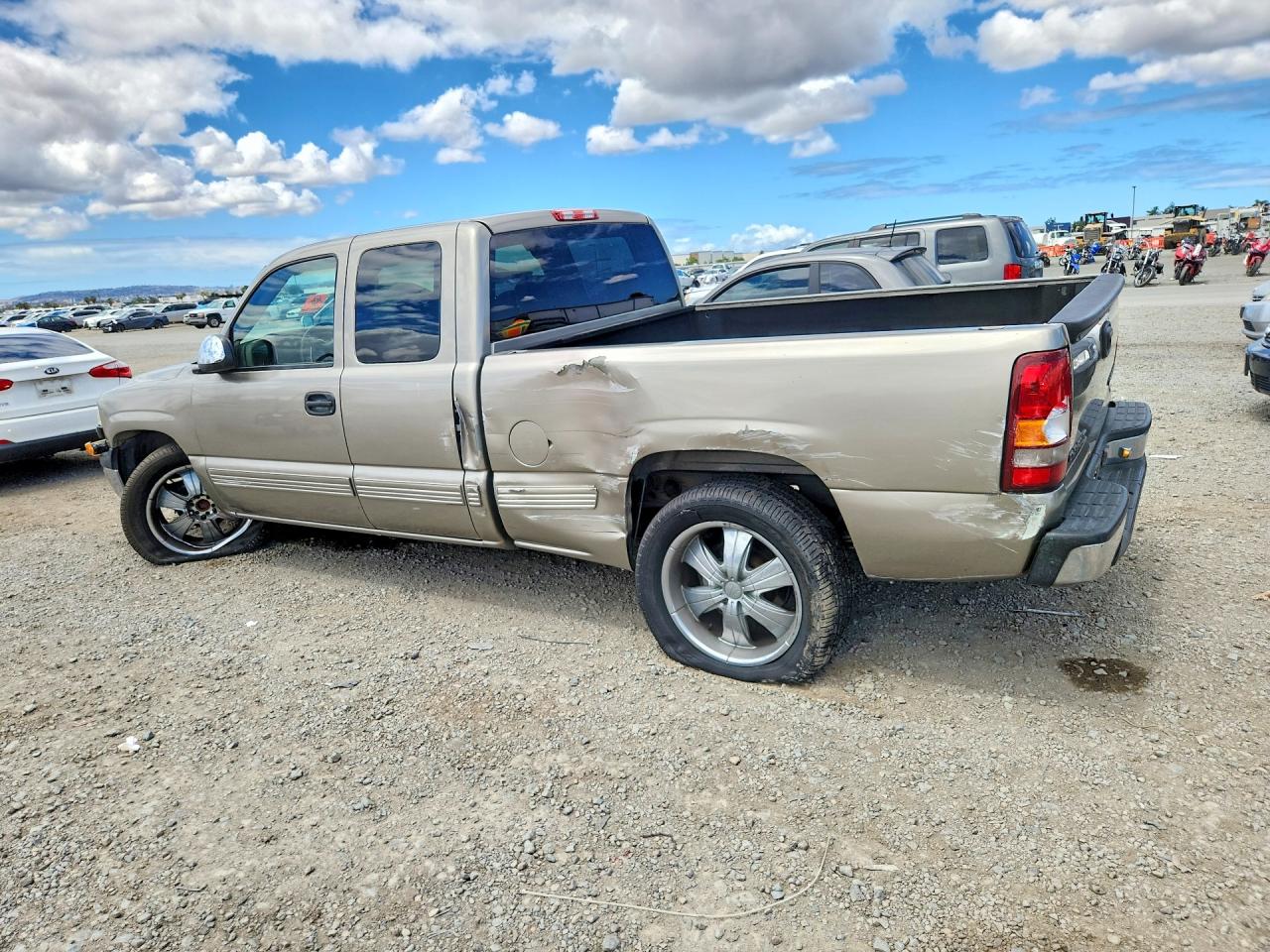 Chevrolet Silverado C1500