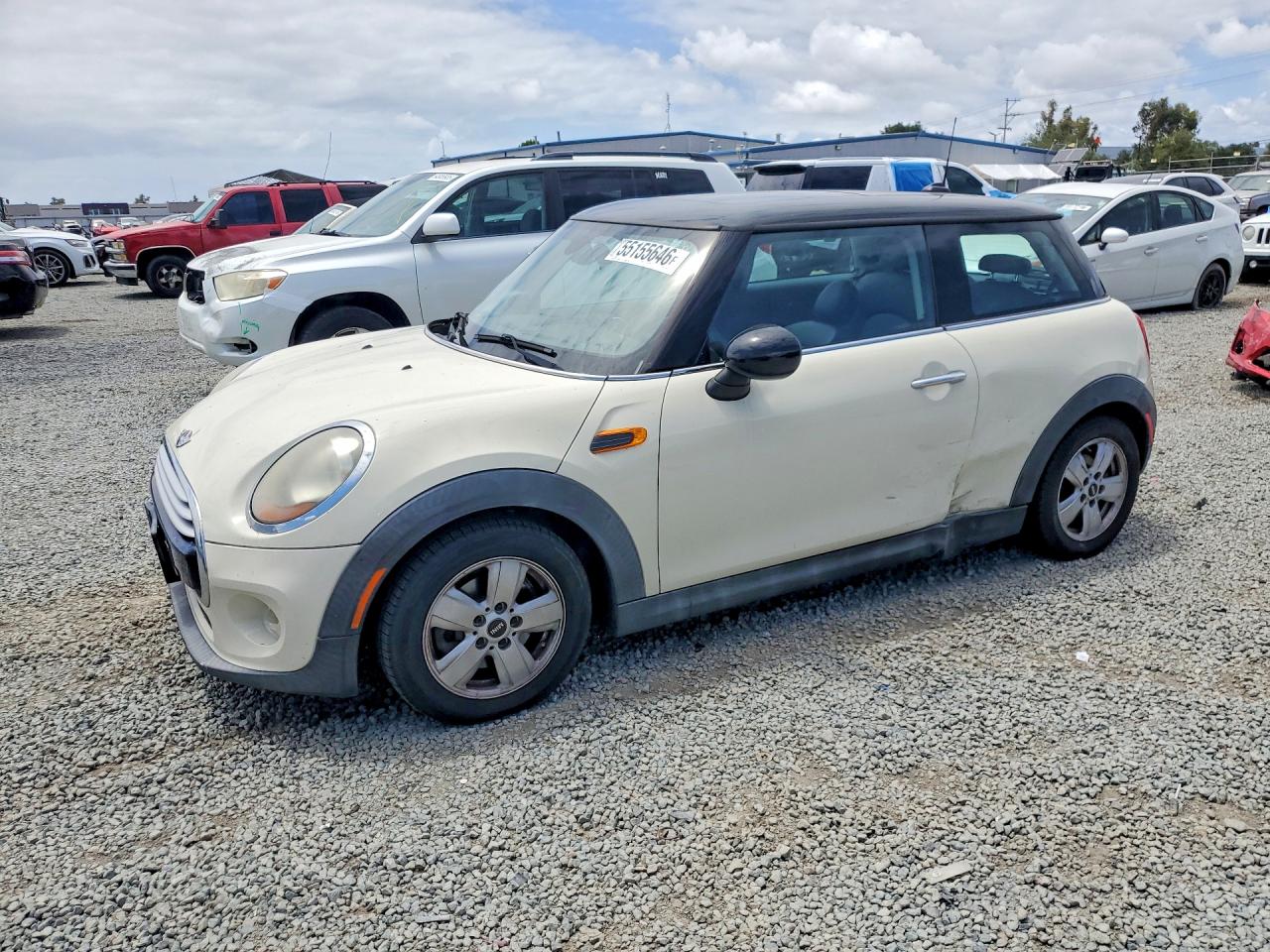 Salvage MINI Cooper Image
