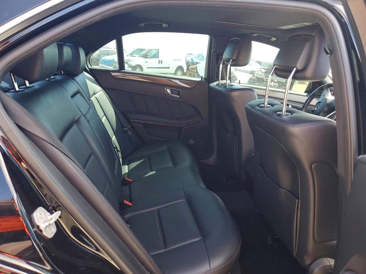 Mercedes-Benz E-Class 350