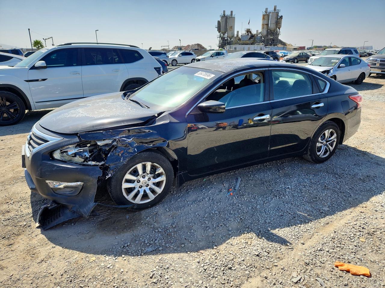 Salvage Nissan Altima Image