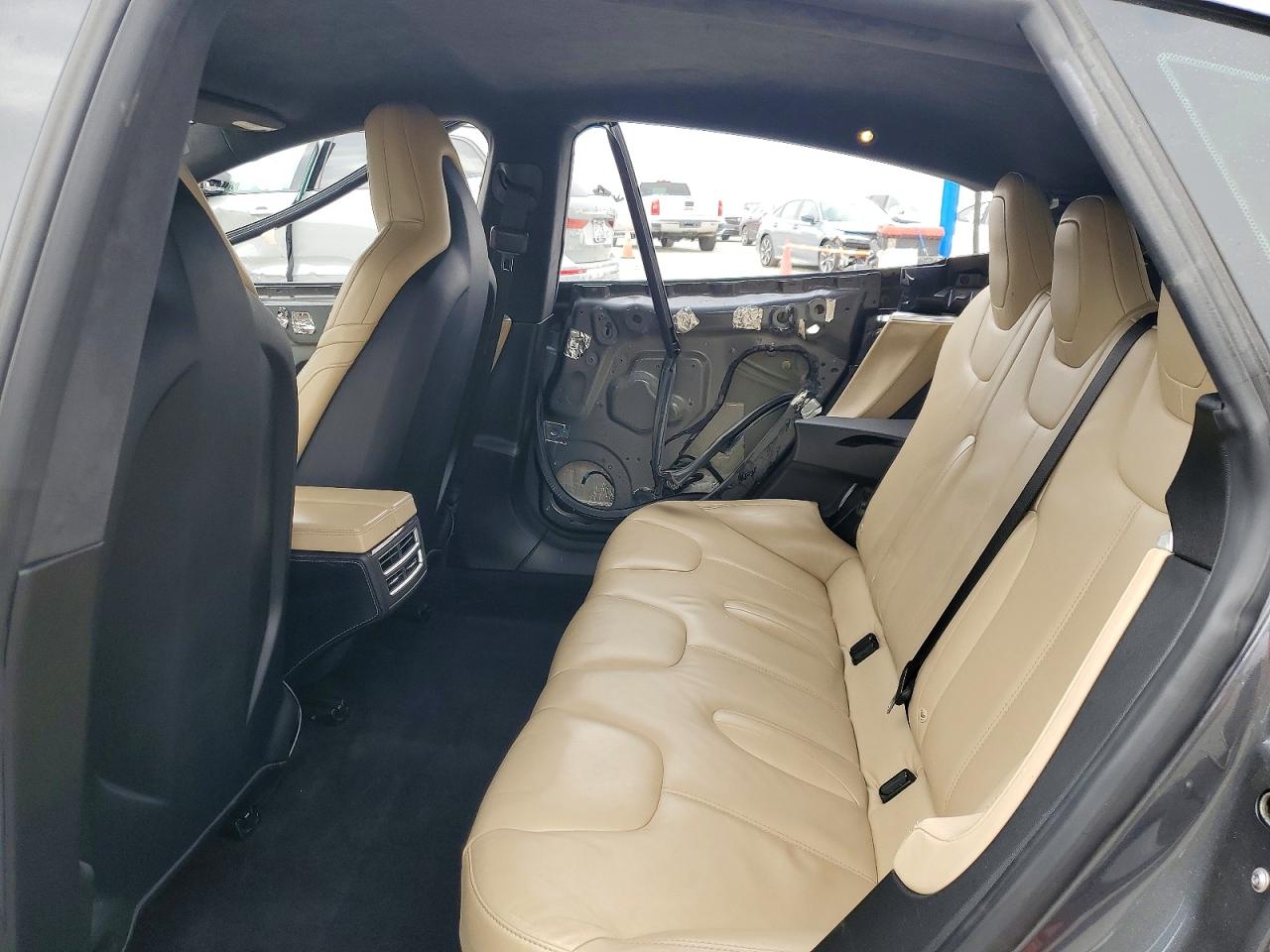 Tesla Model S 70