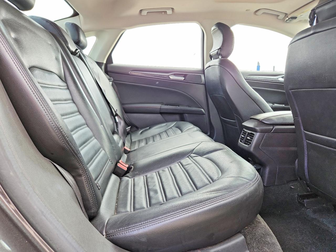 Ford Fusion Se Hybrid