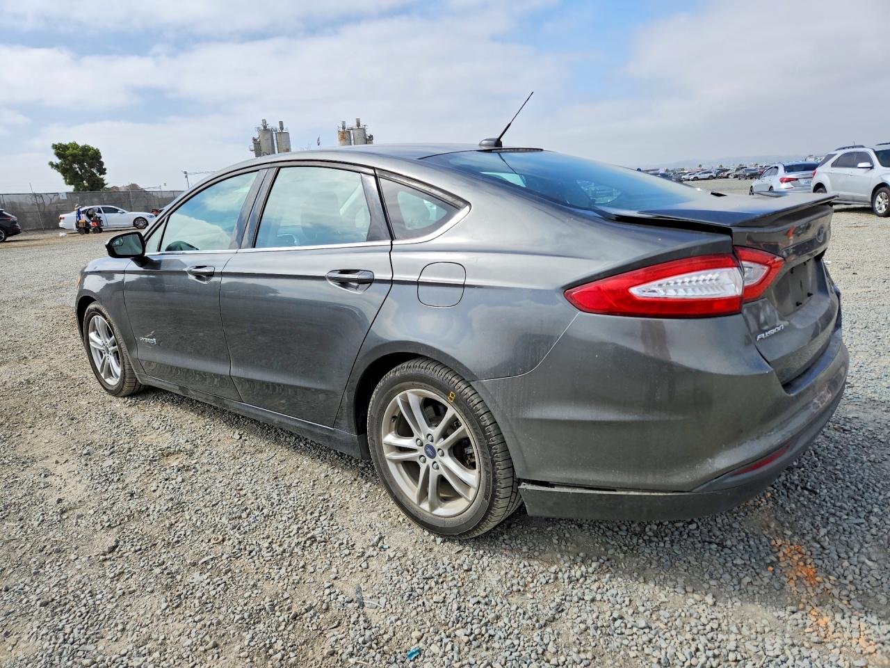 Ford Fusion Se Hybrid
