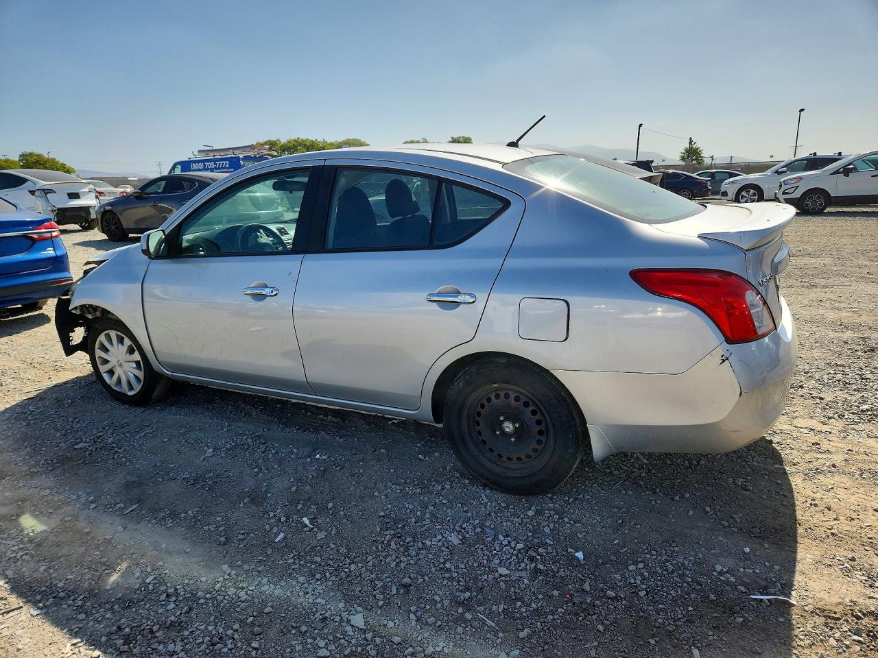 Nissan Versa 1.6 S