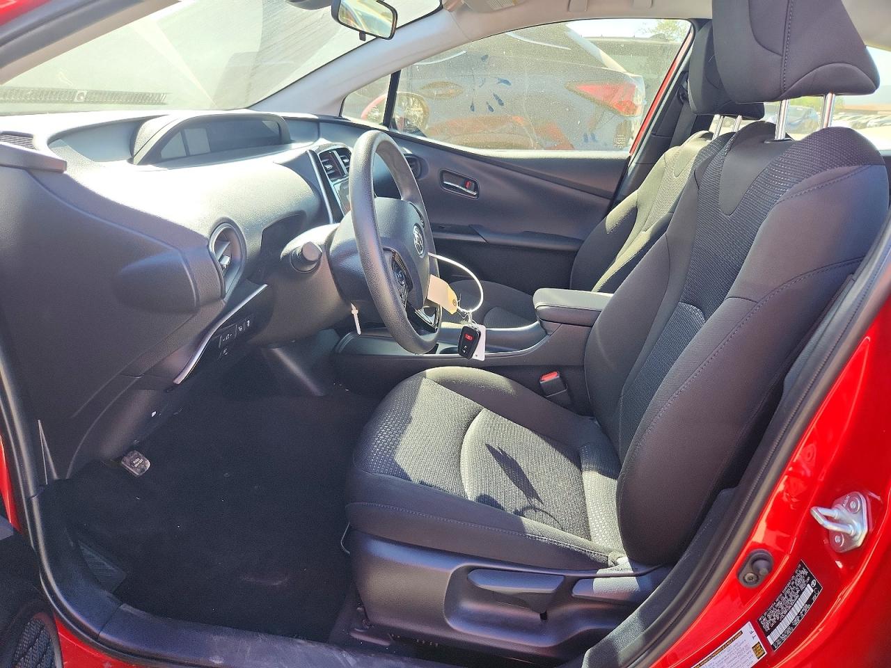 Toyota Prius Le Awd-e