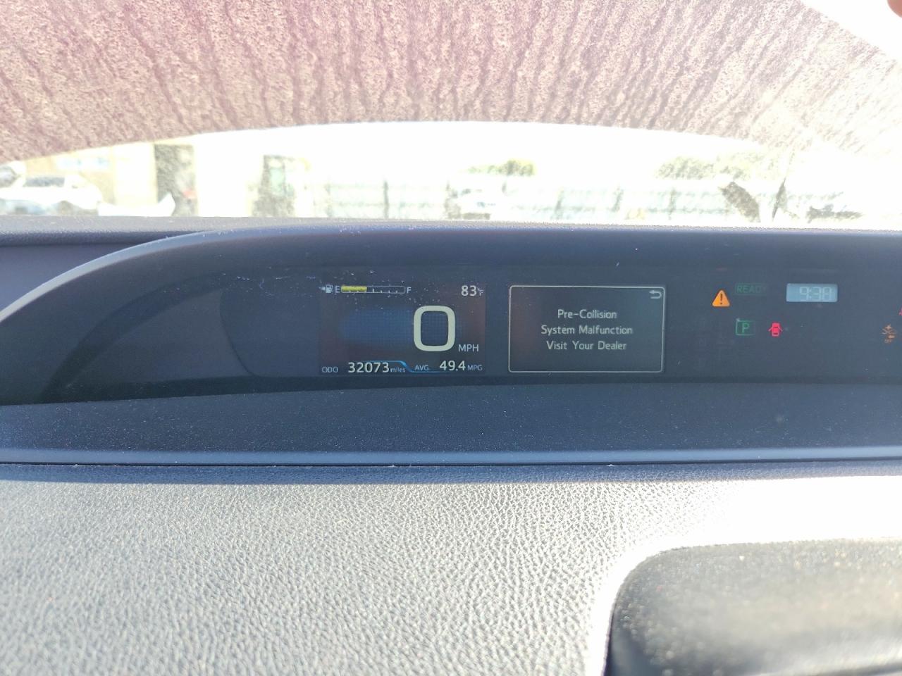 Toyota Prius Le Awd-e