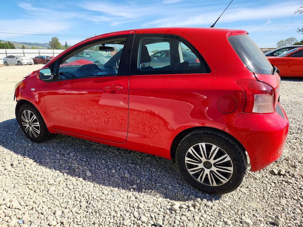 Toyota Yaris Base