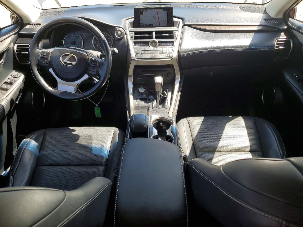 Lexus NX 200t