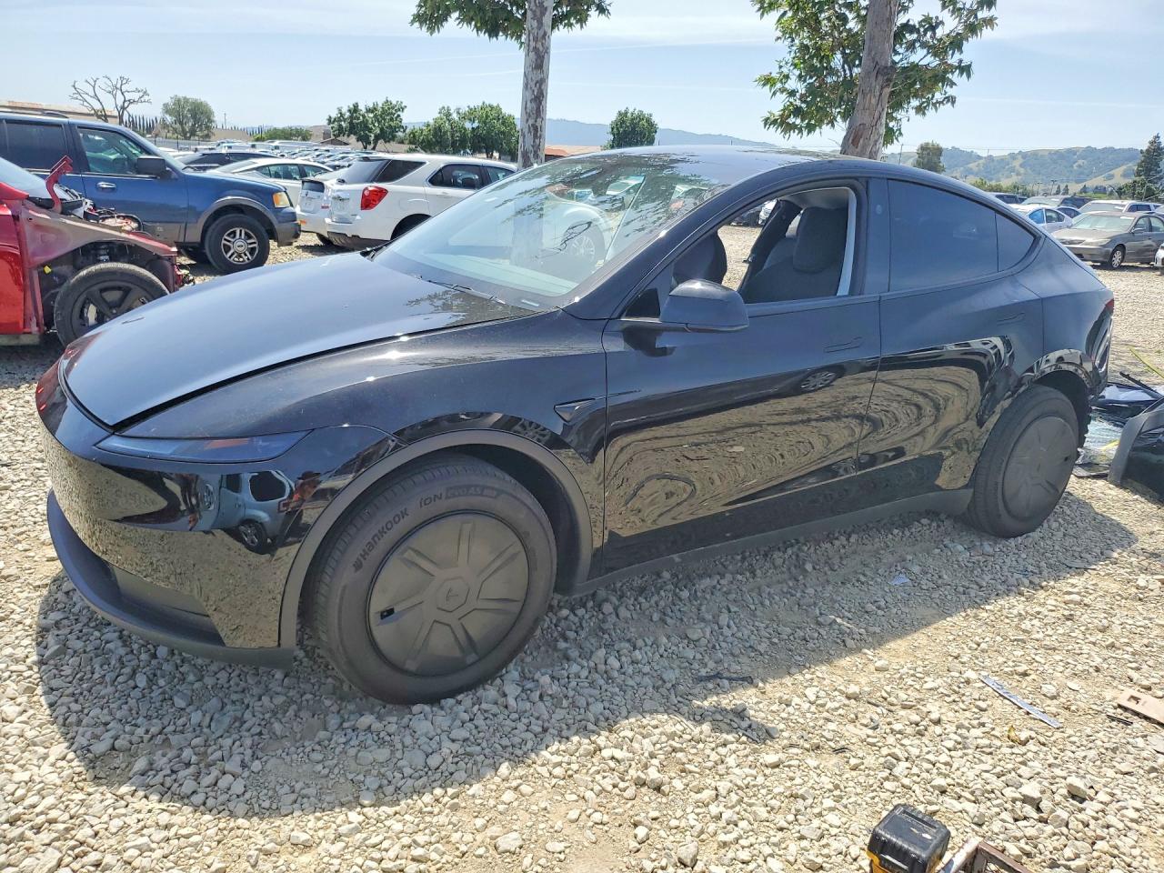 Salvage Tvr Y Image