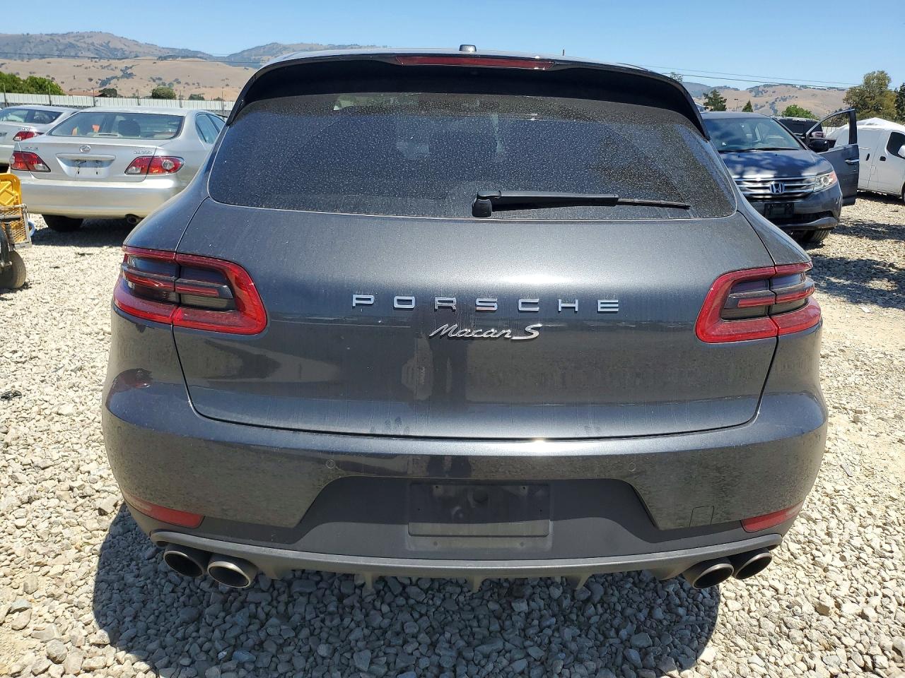 Porsche Macan S
