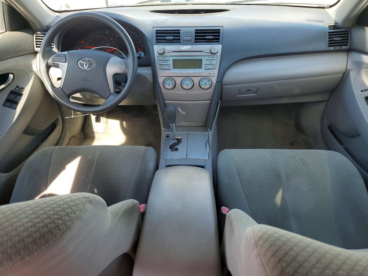 Toyota Camry Ce