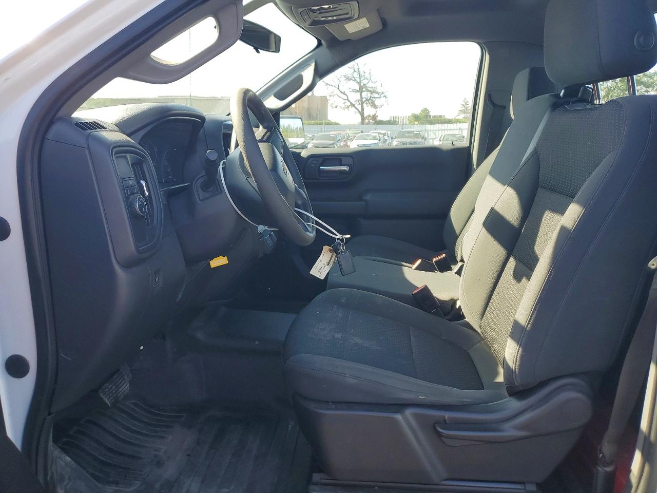 Chevrolet Silverado C1500
