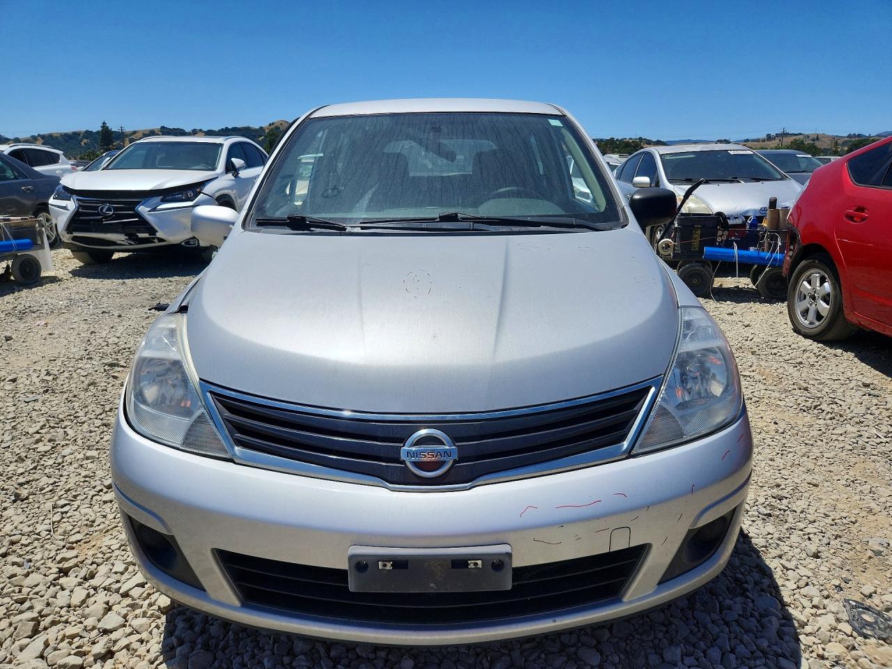 Nissan Versa 1.8 S