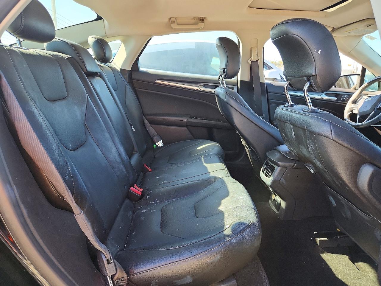 Ford Fusion Titanium Phev