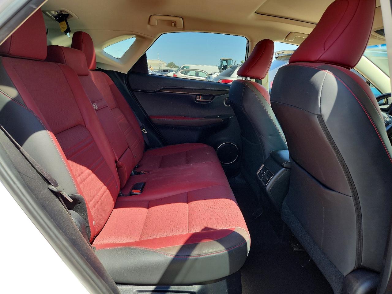 Lexus NX Base