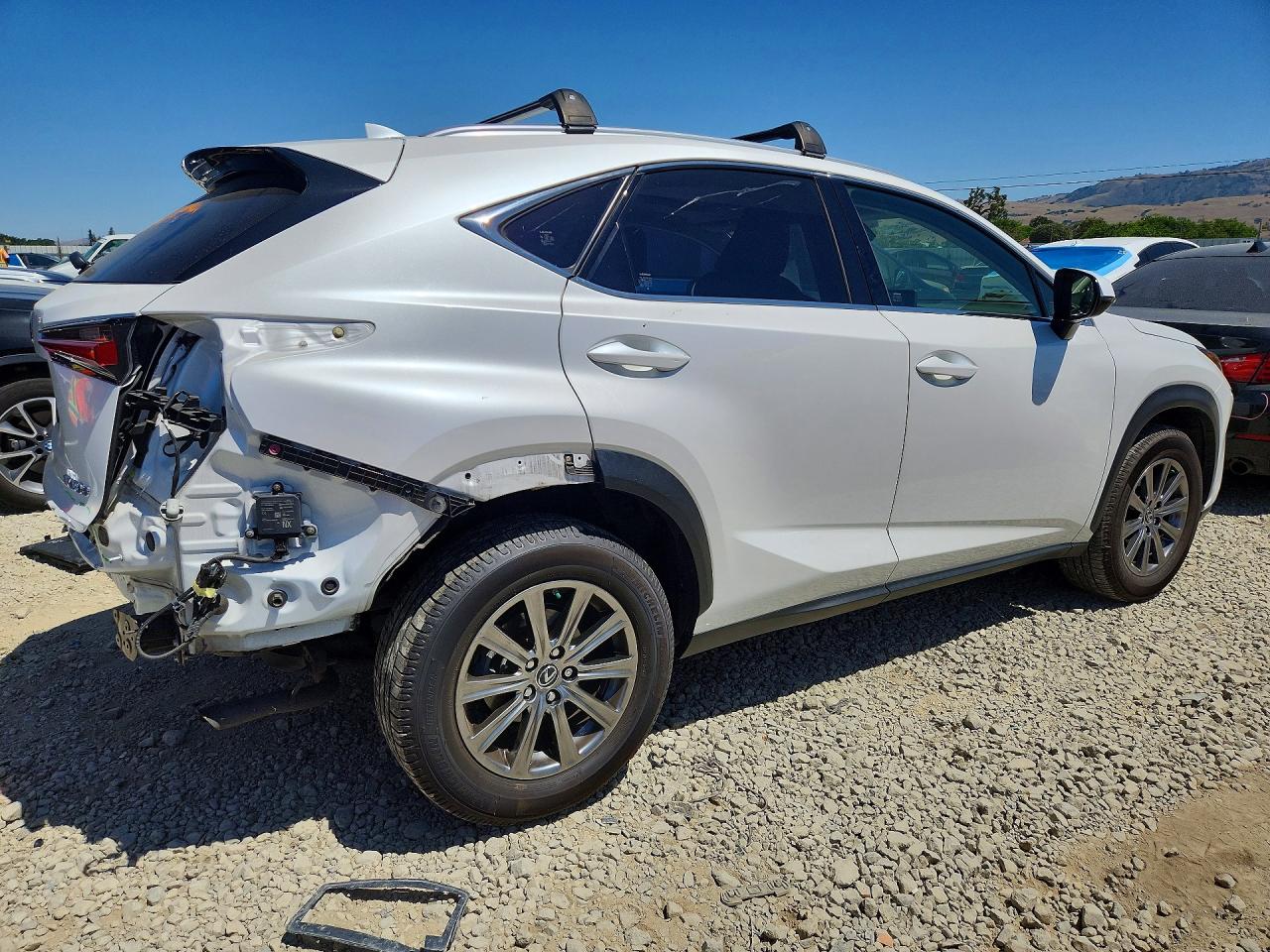 Lexus NX Base