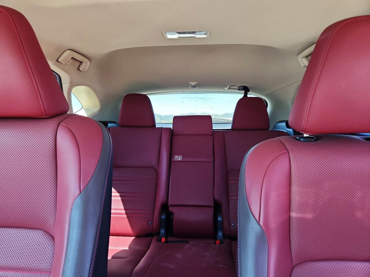 Lexus NX Base