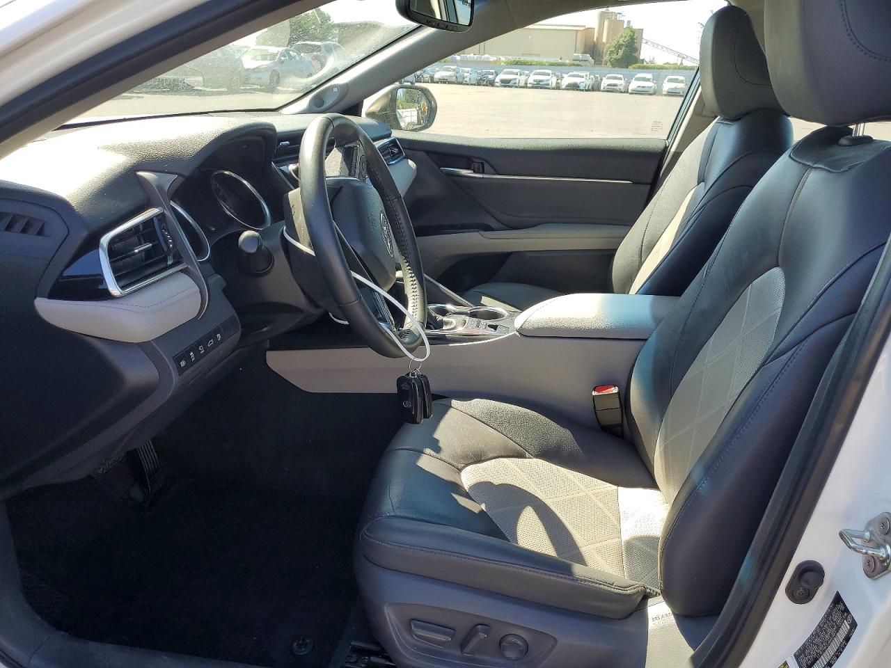 Toyota Camry Xle