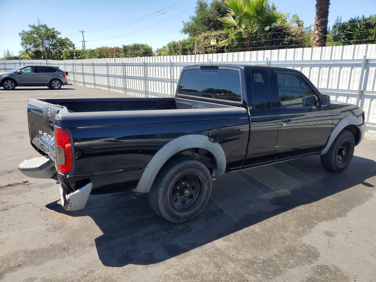 Nissan Frontier King Cab Xe