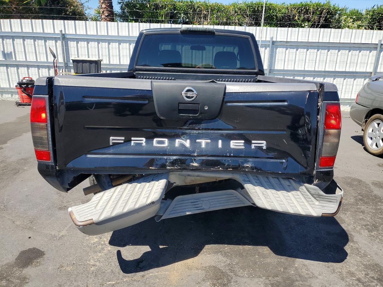 Nissan Frontier King Cab Xe