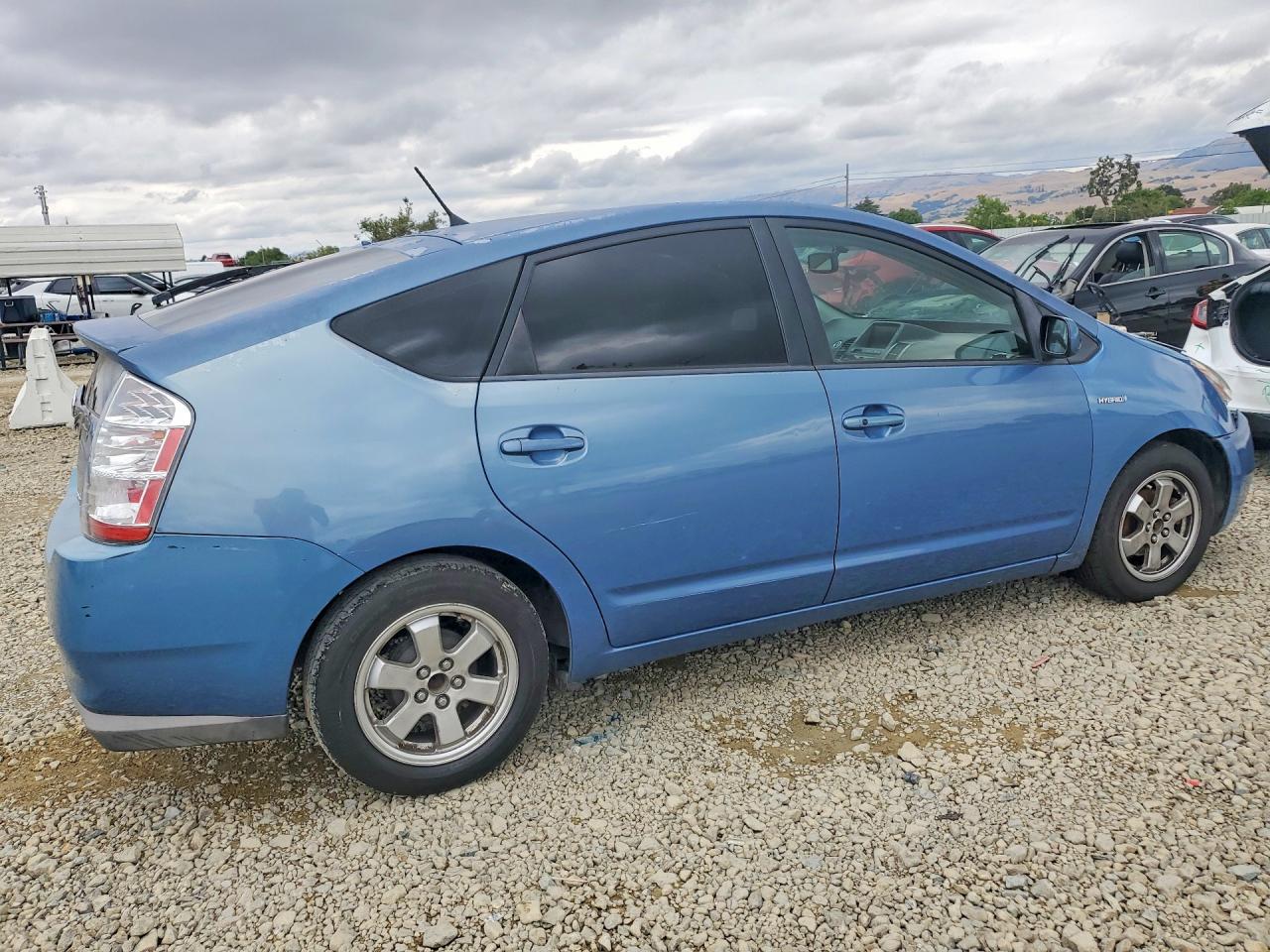 Toyota Prius Base
