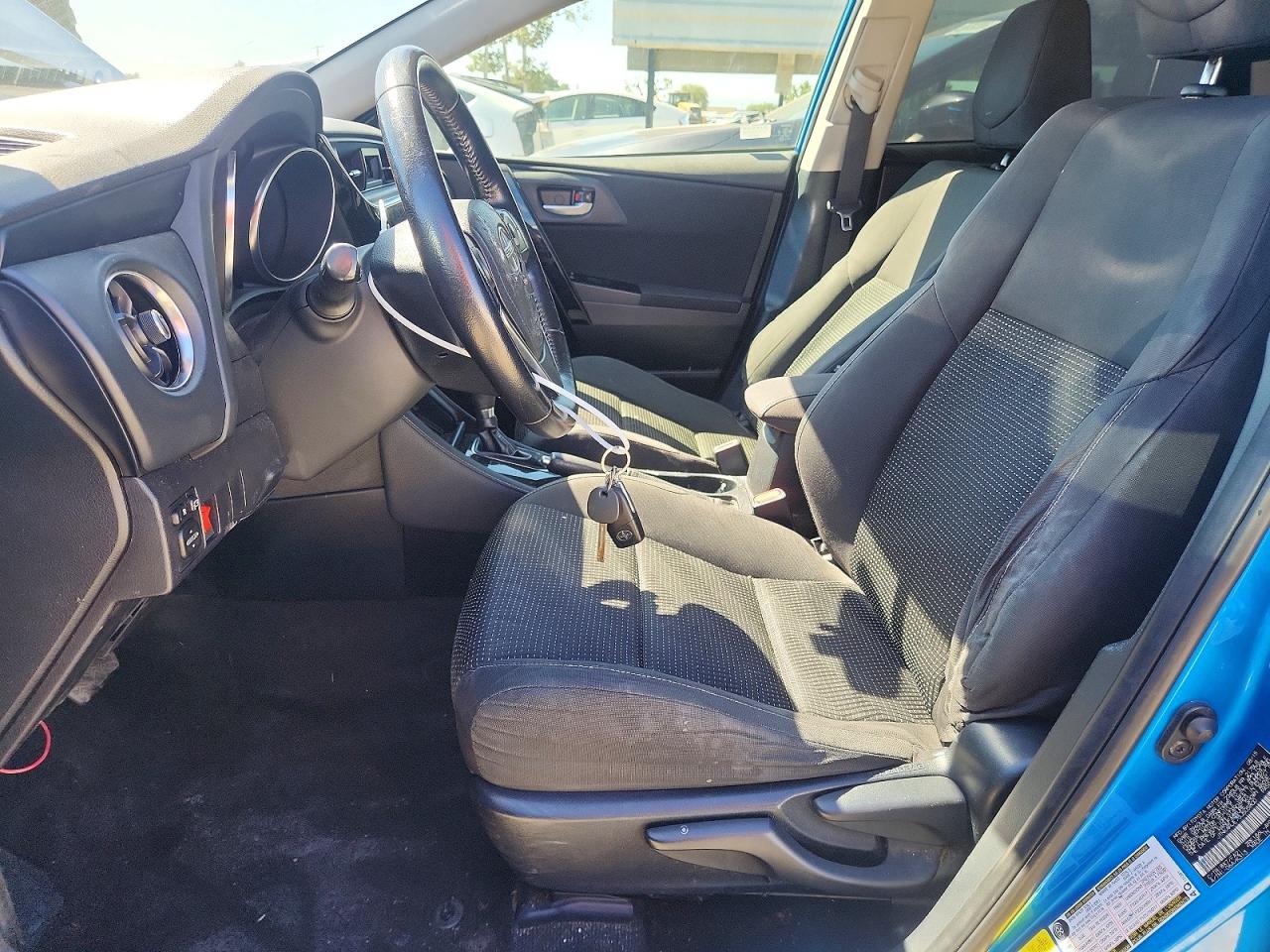 Scion iM Base