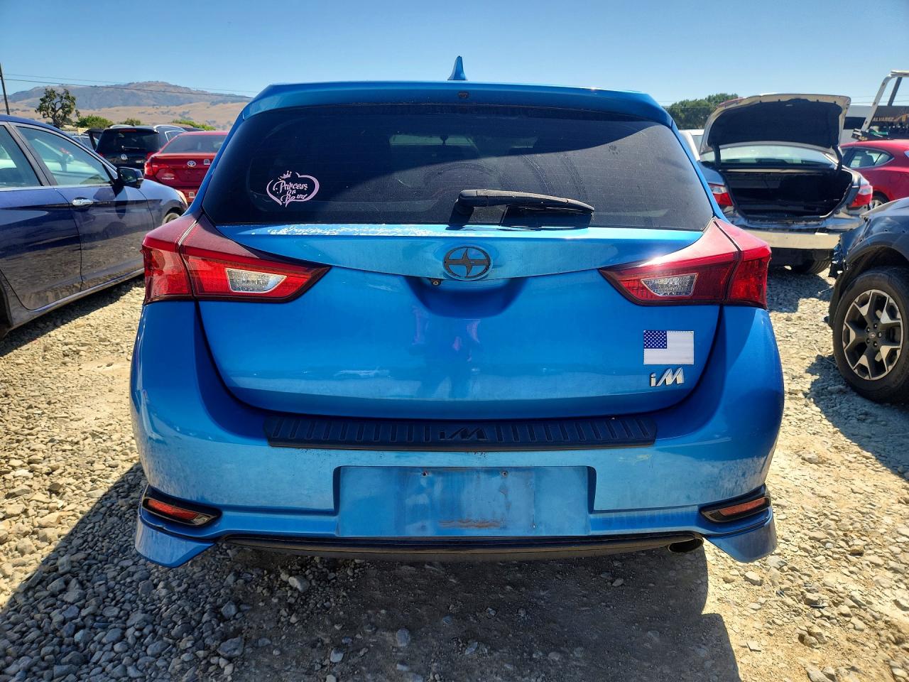 Scion iM Base