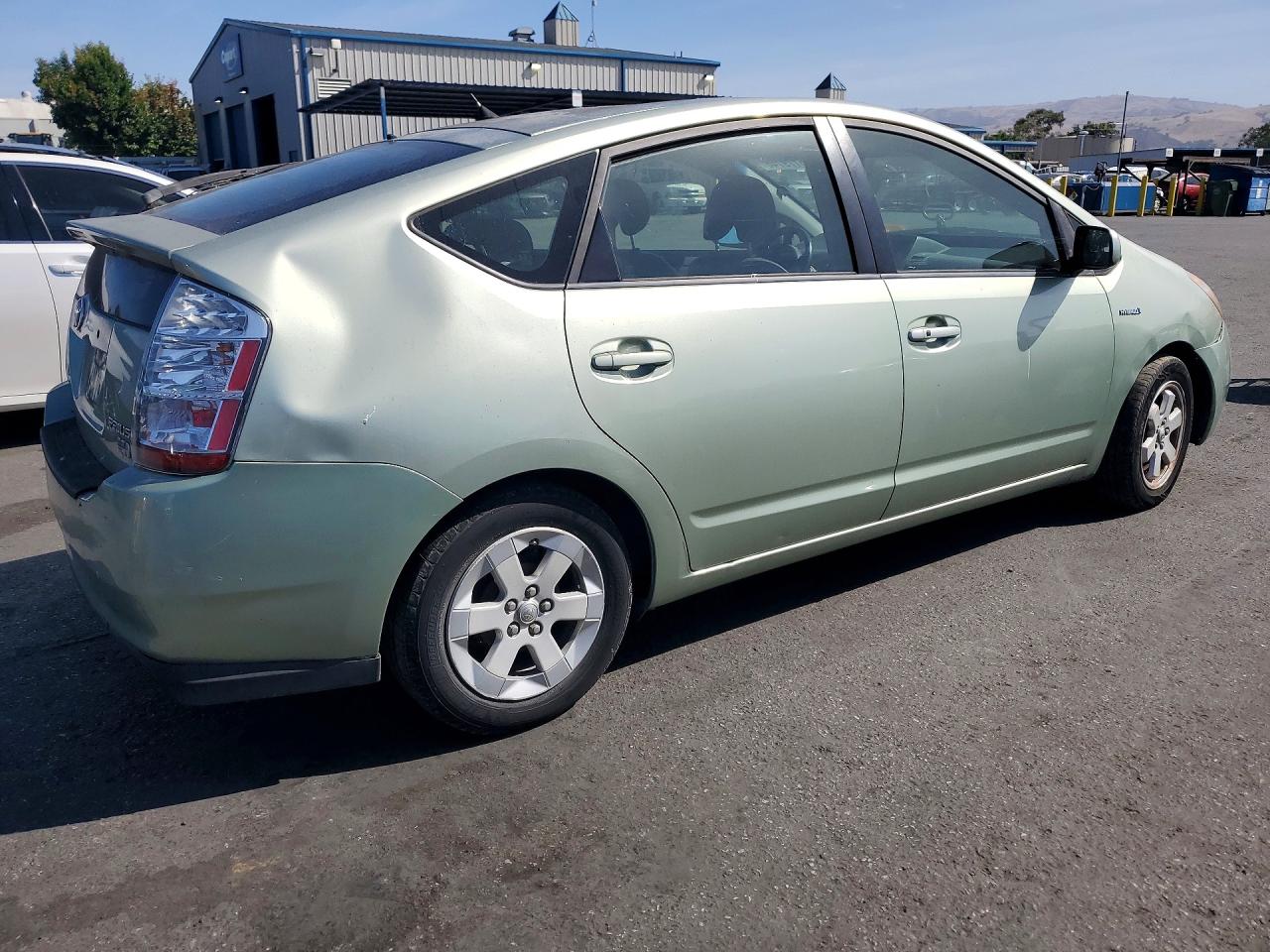 Toyota Prius Base