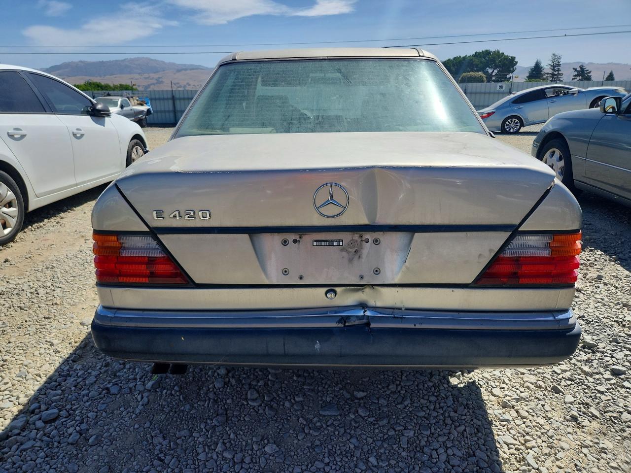 Mercedes-Benz 400-Class E