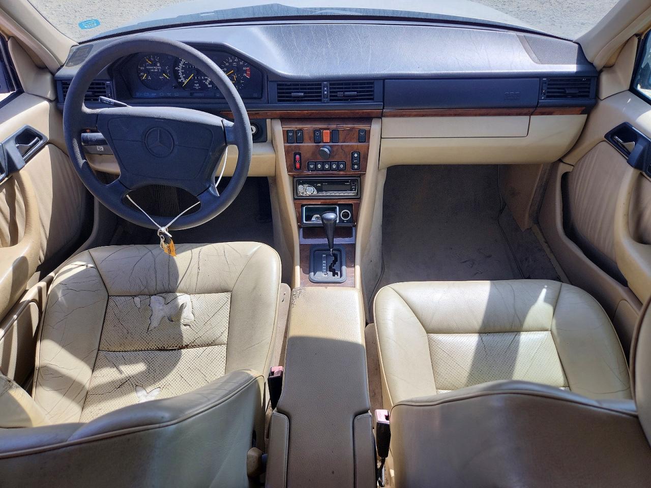 Mercedes-Benz 400-Class E