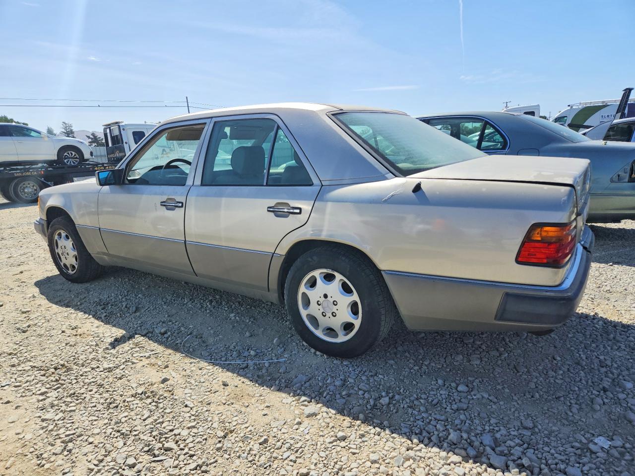 Mercedes-Benz 400-Class E