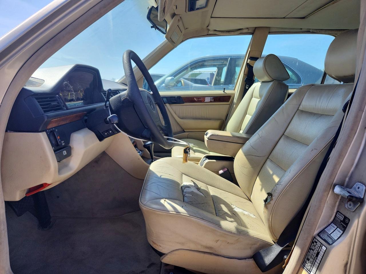 Mercedes-Benz 400-Class E