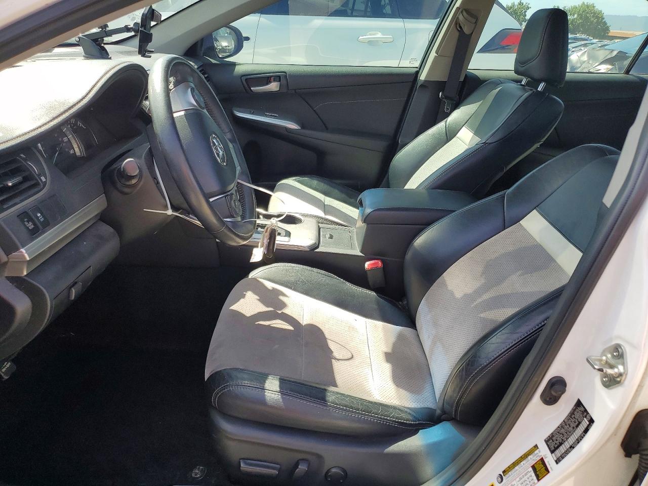 Toyota Camry Se