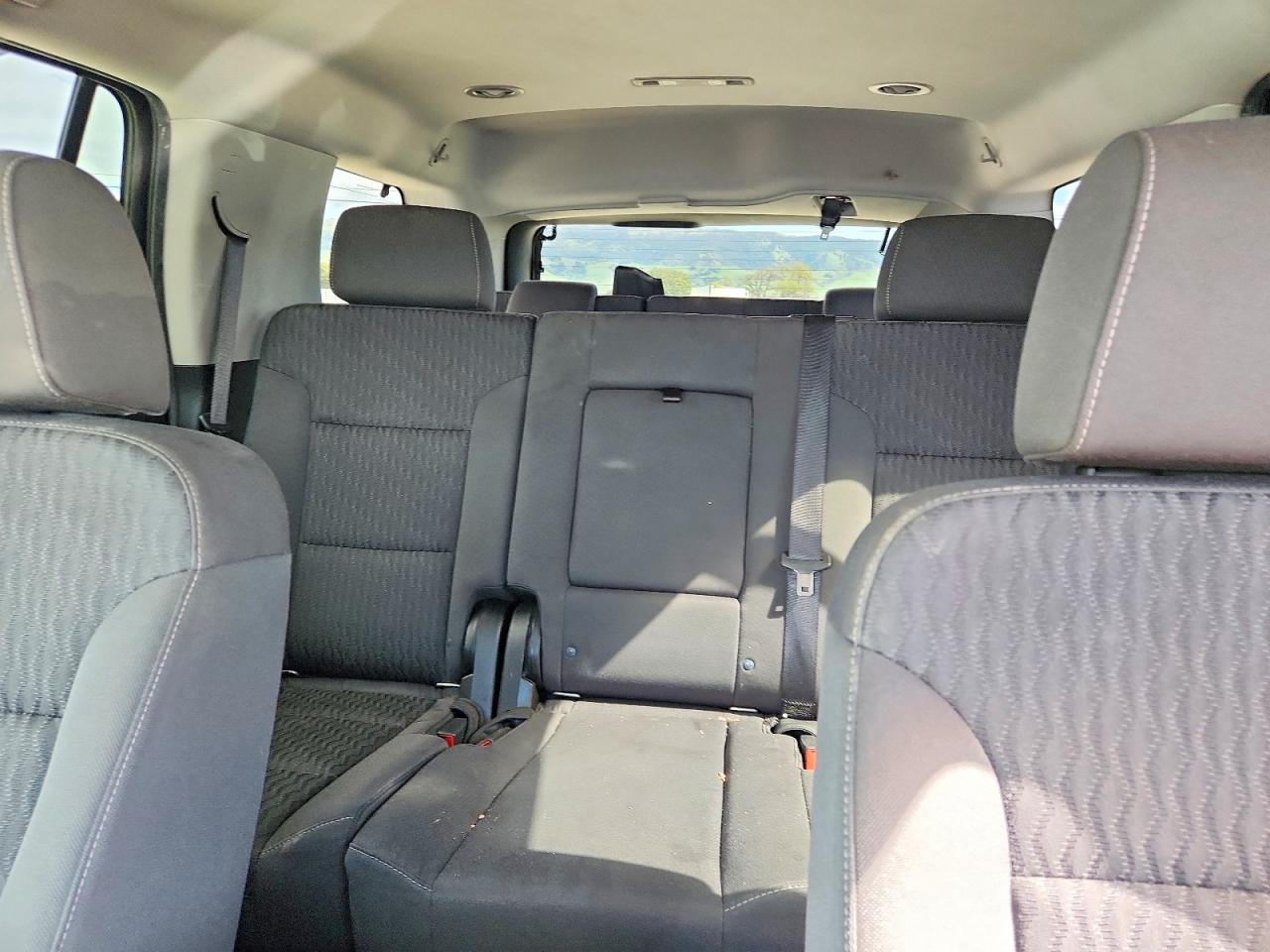 Chevrolet Tahoe C1500 Ls