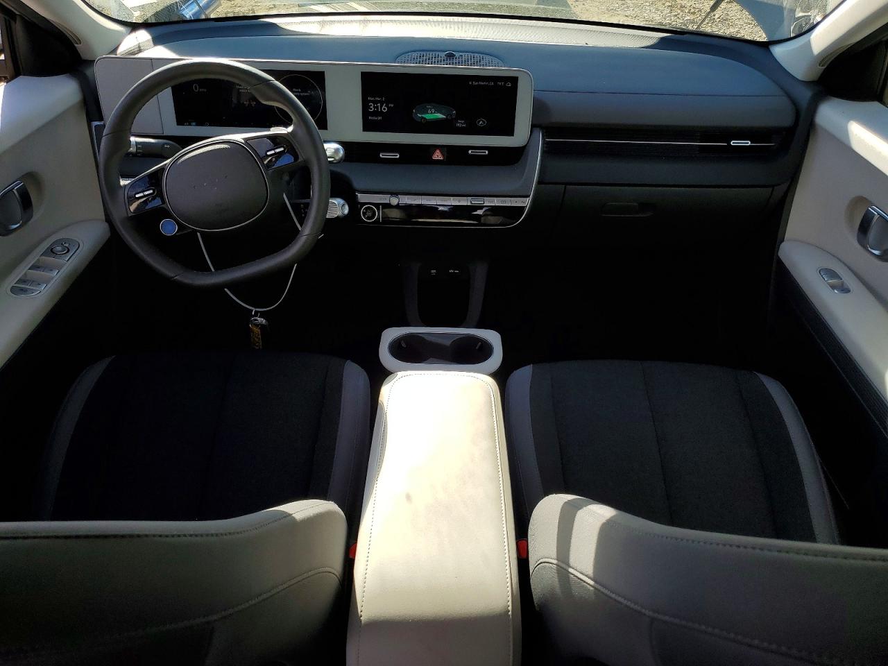 Hyundai Ioniq Sel