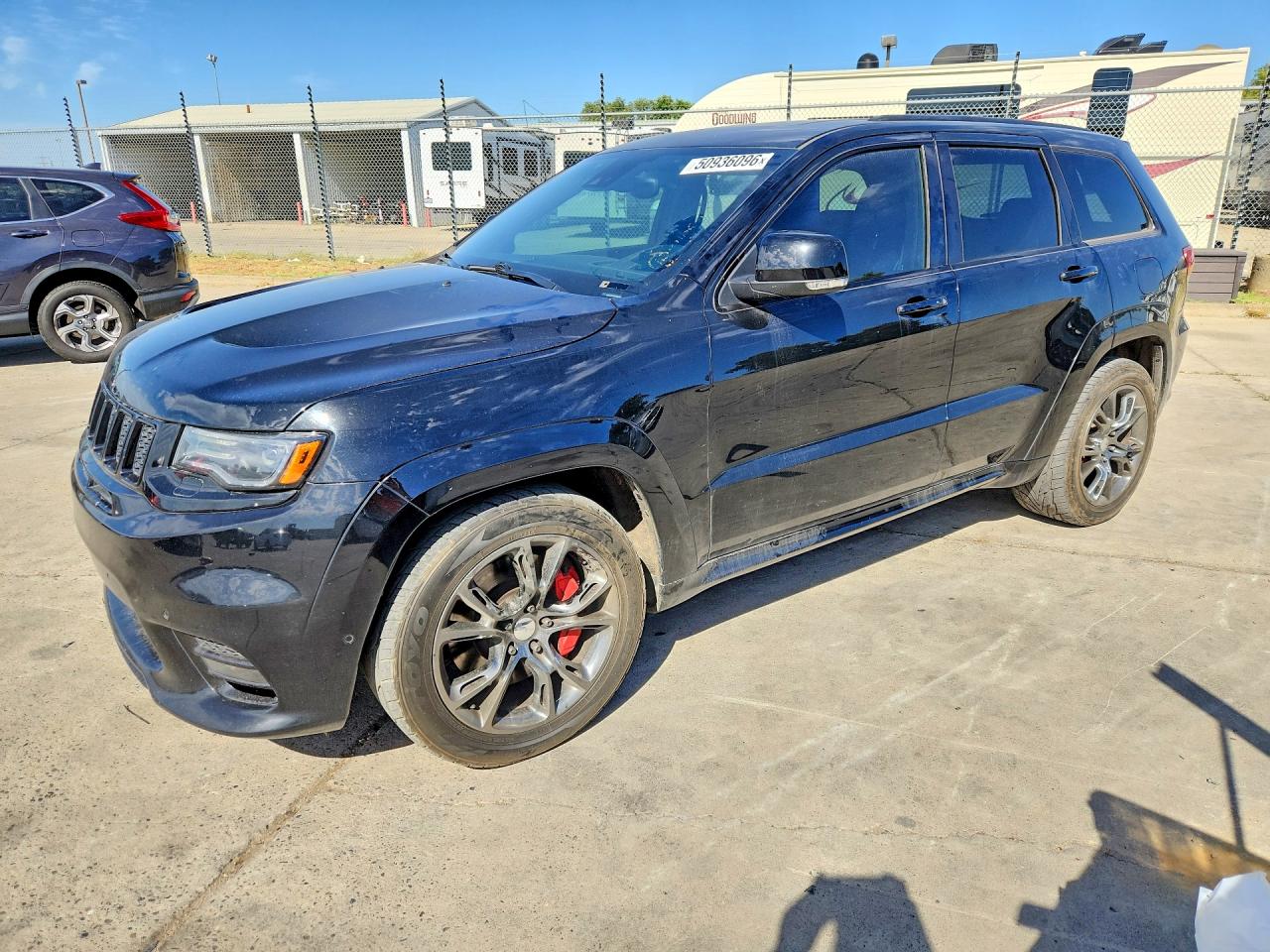 Salvage Jeep Cherokee Image