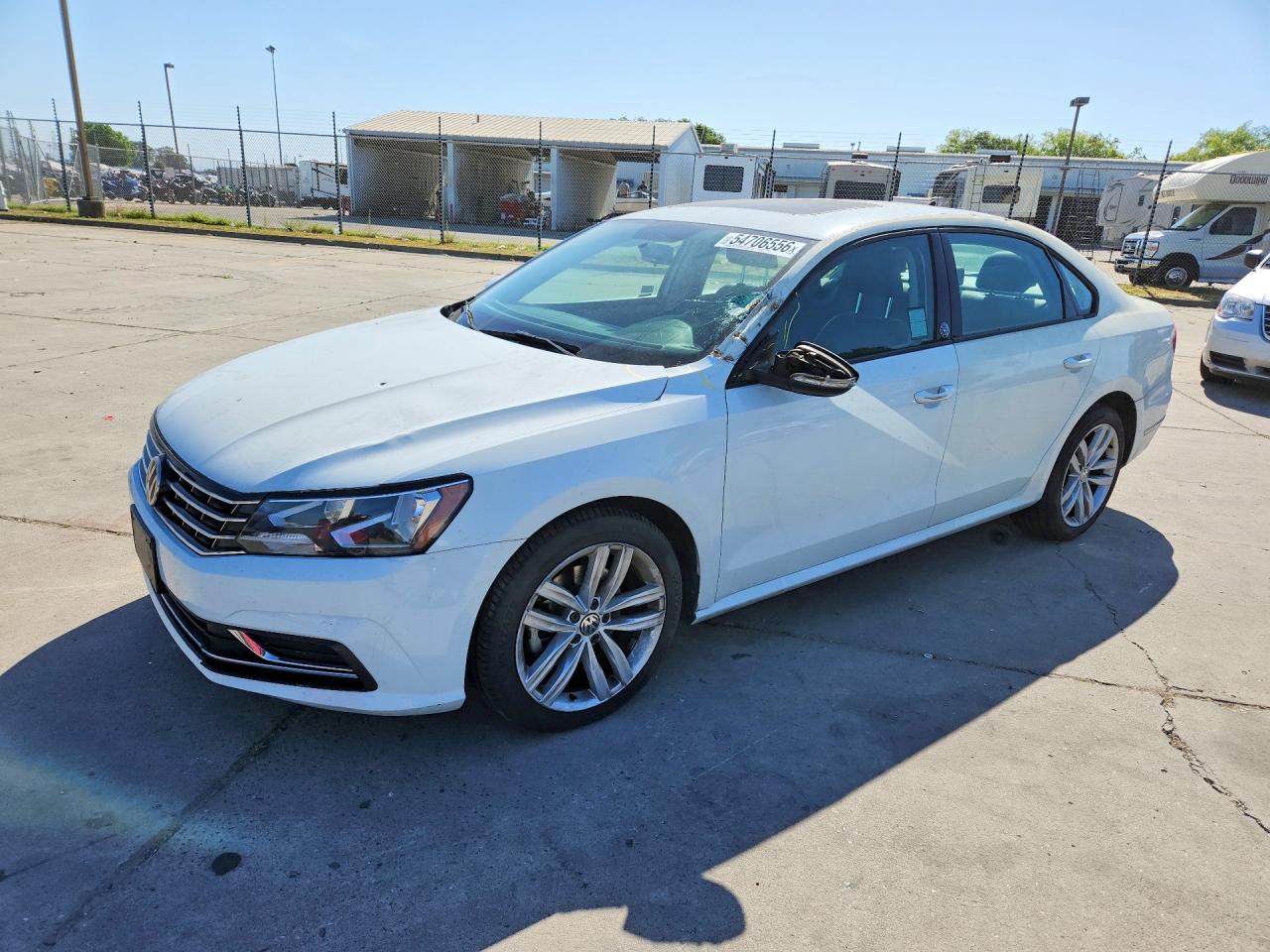 Salvage Volkswagen Passat Image