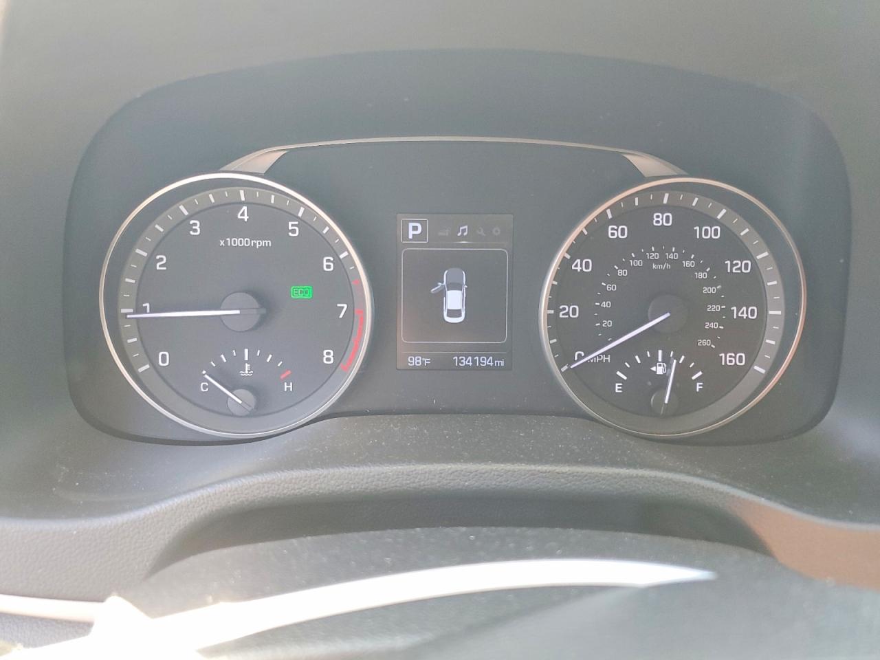 Hyundai ELANTRA Sel