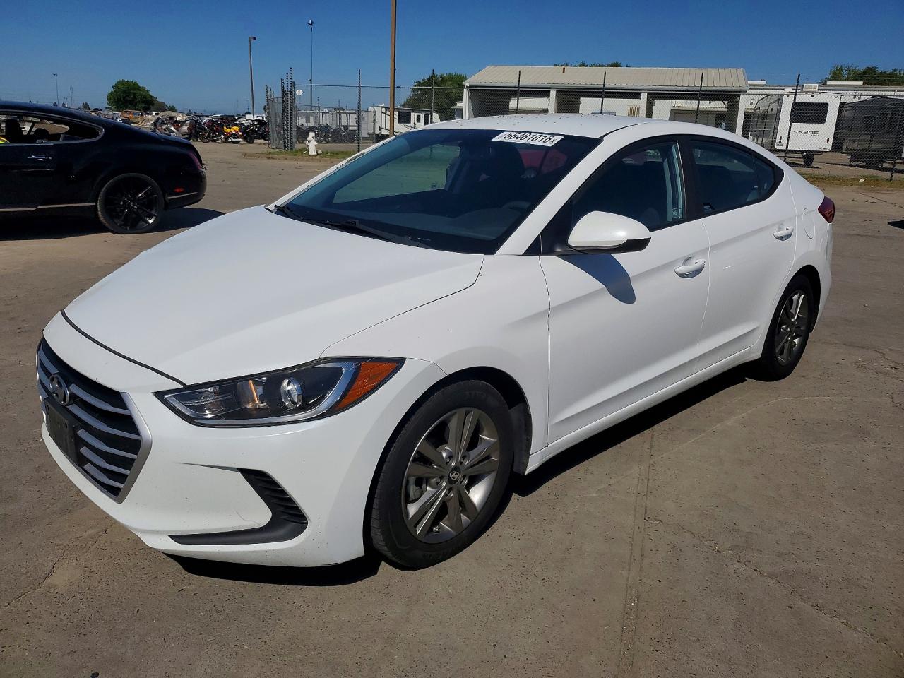 Salvage Hyundai ELANTRA Image