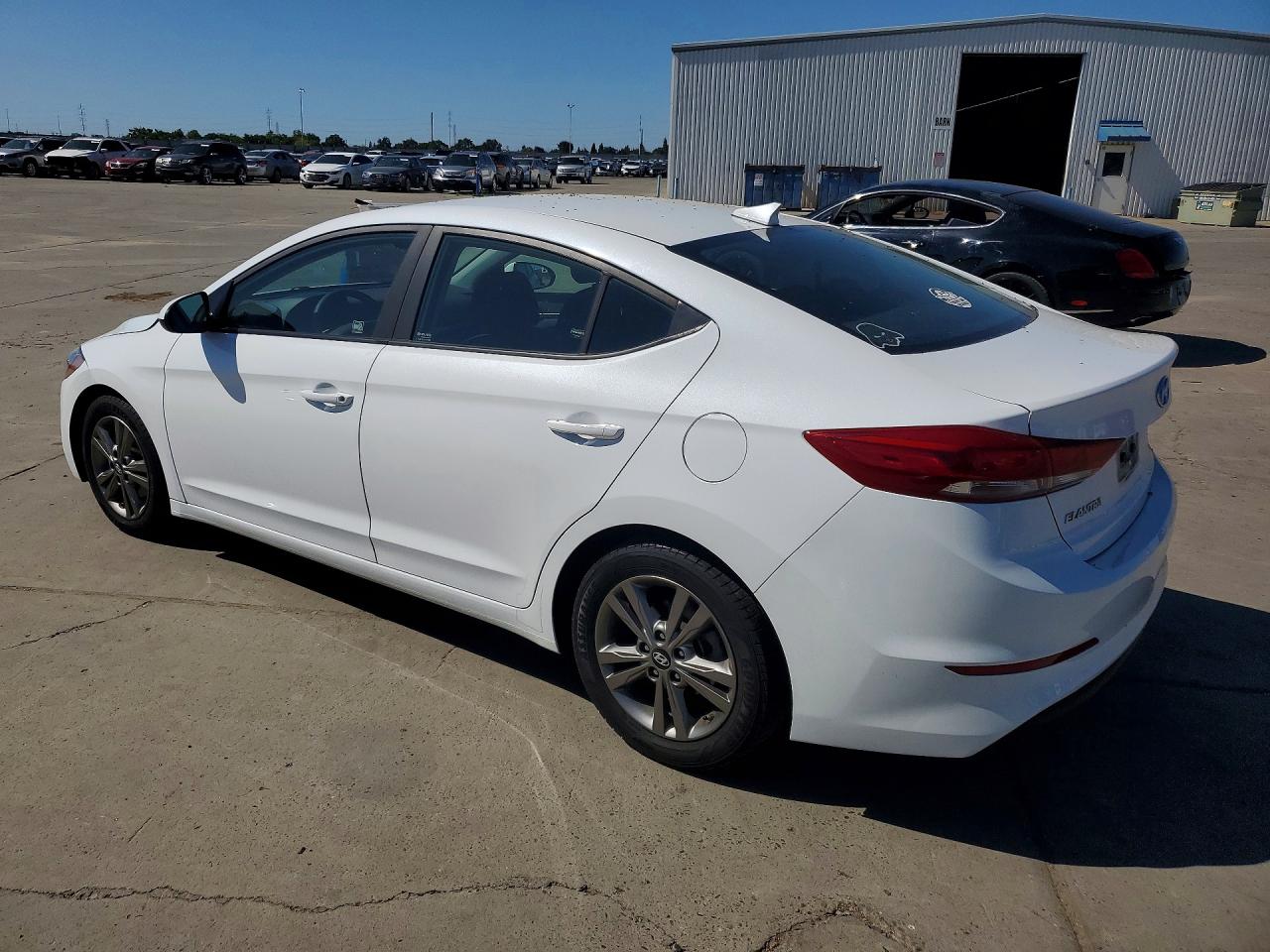 Hyundai ELANTRA Sel