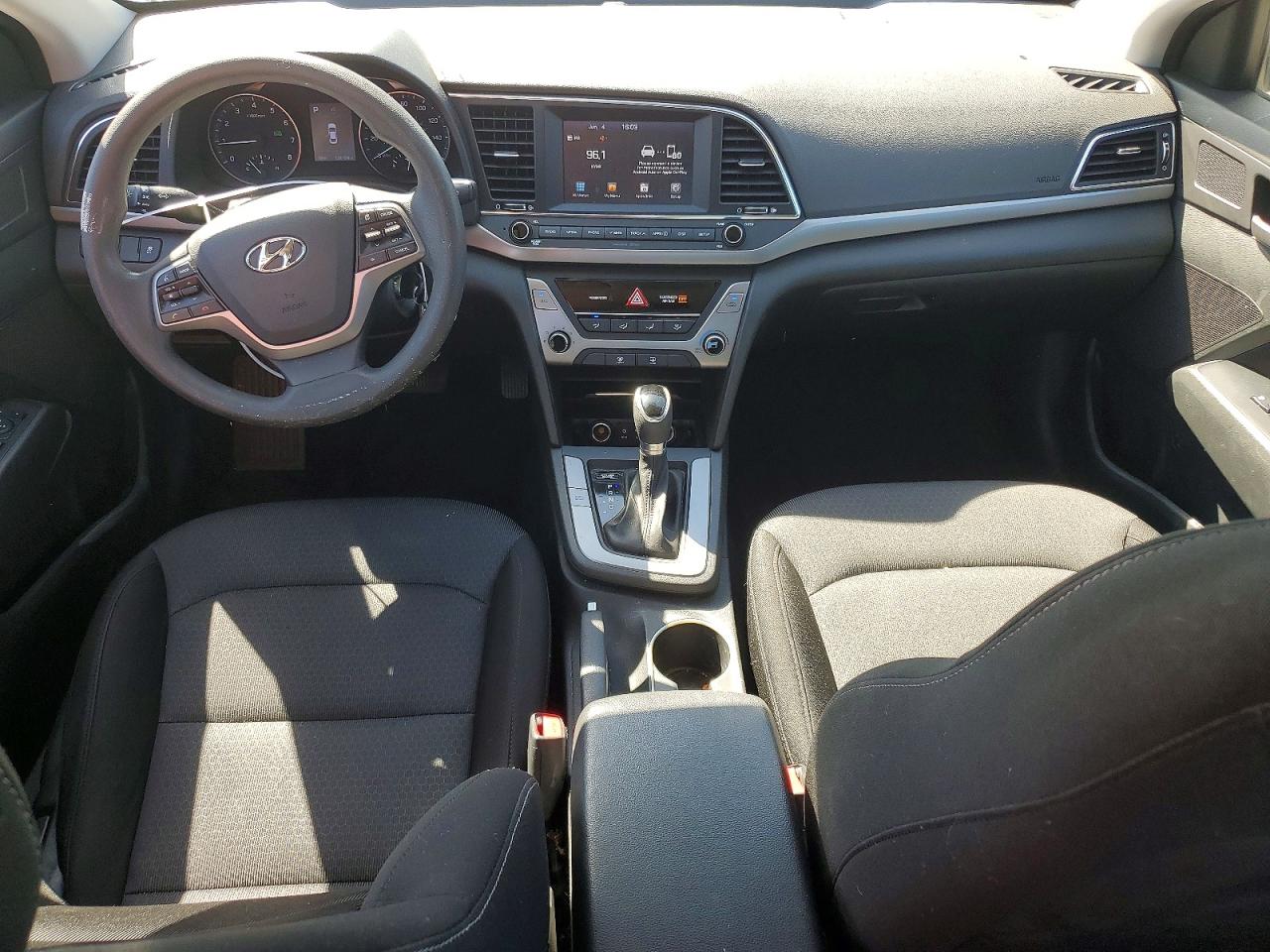 Hyundai ELANTRA Sel