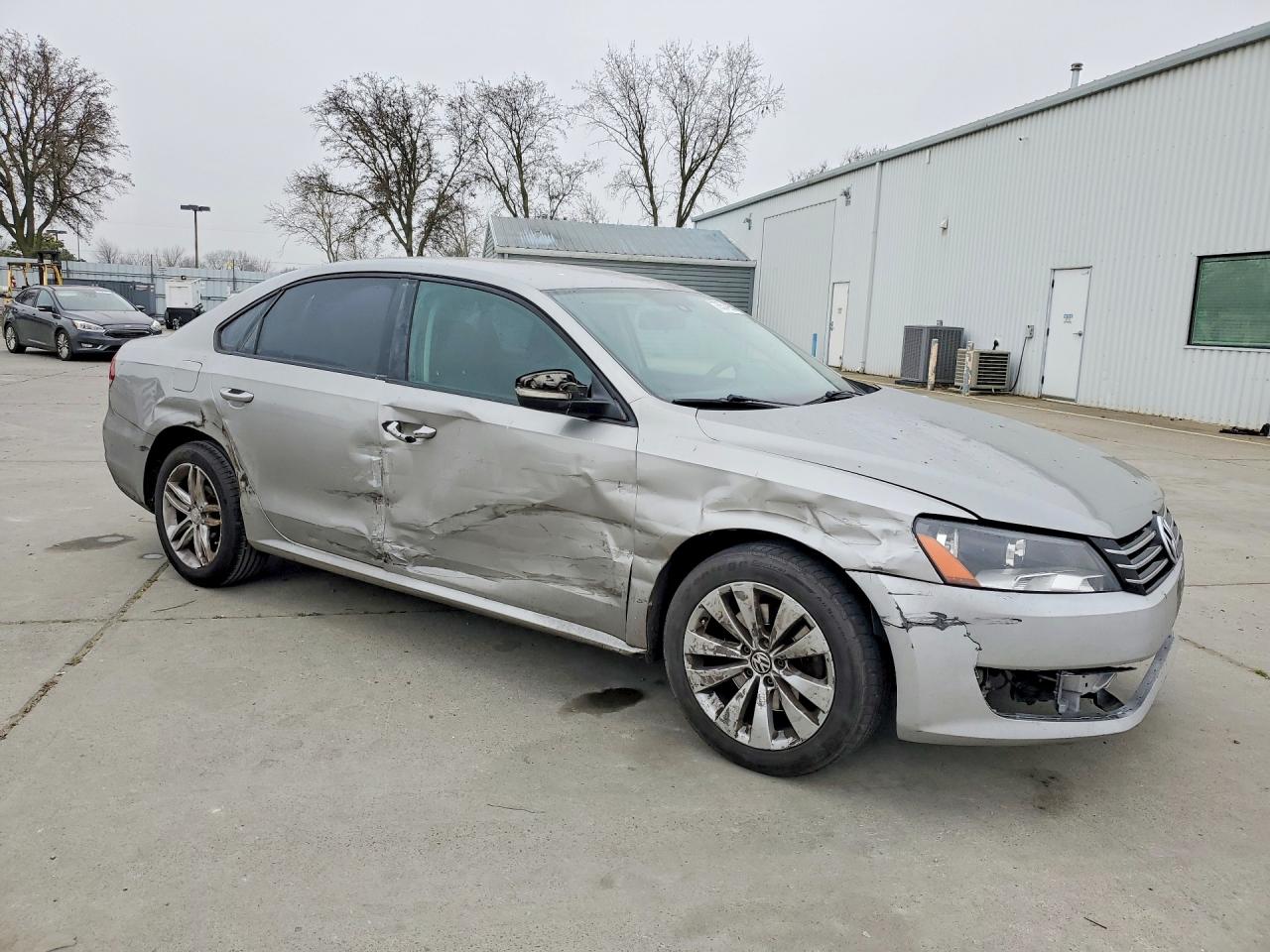 Volkswagen Passat S