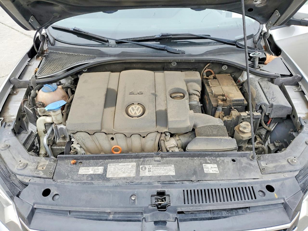 Volkswagen Passat S