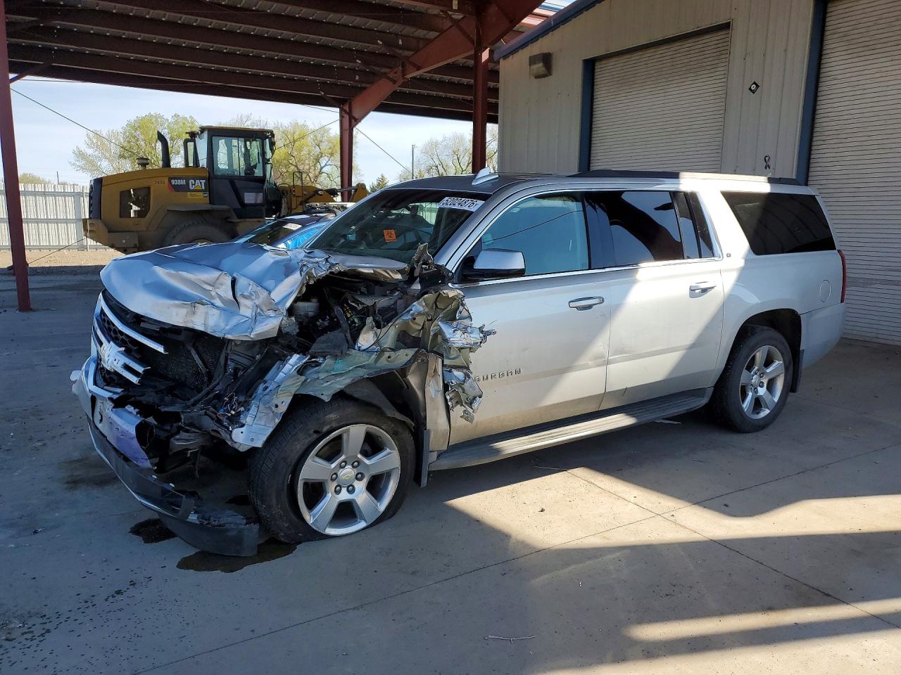 Salvage Chevrolet Suburban Image