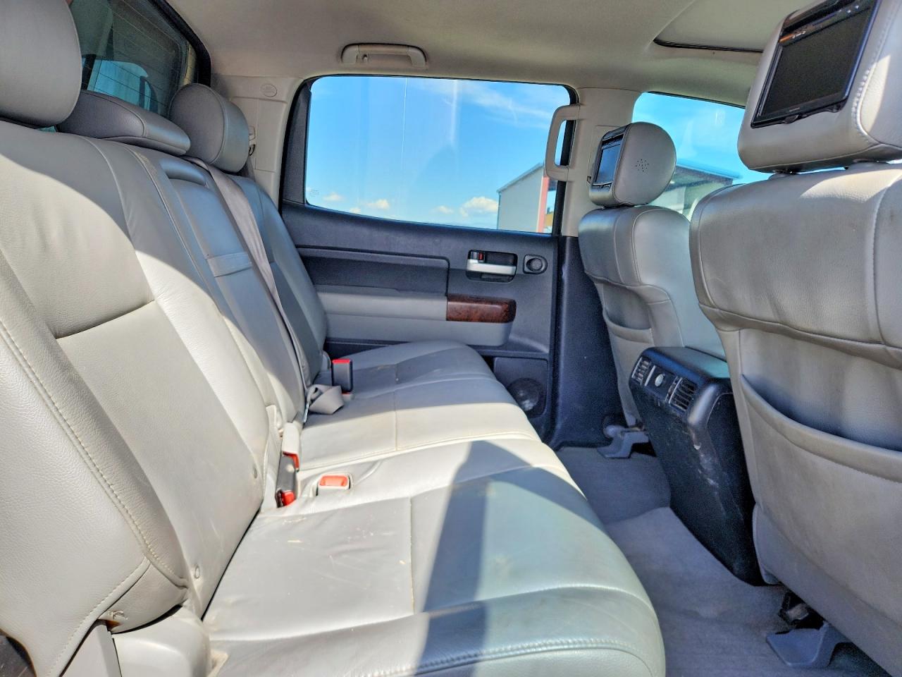 Toyota Tundra Crewmax Limited