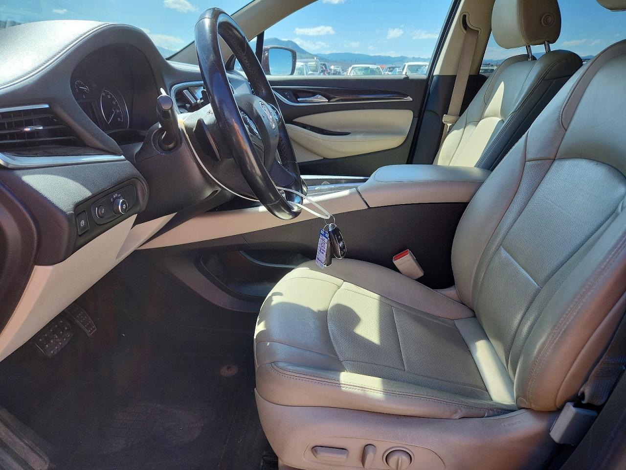 Buick Enclave Essence