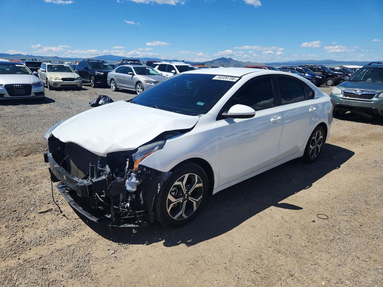 Salvage Kia Forte Image