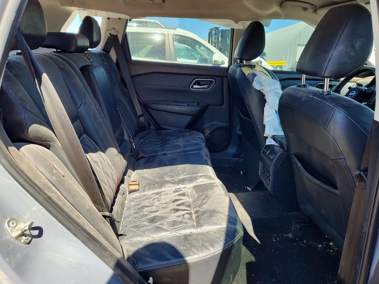 Nissan Rogue Platinum