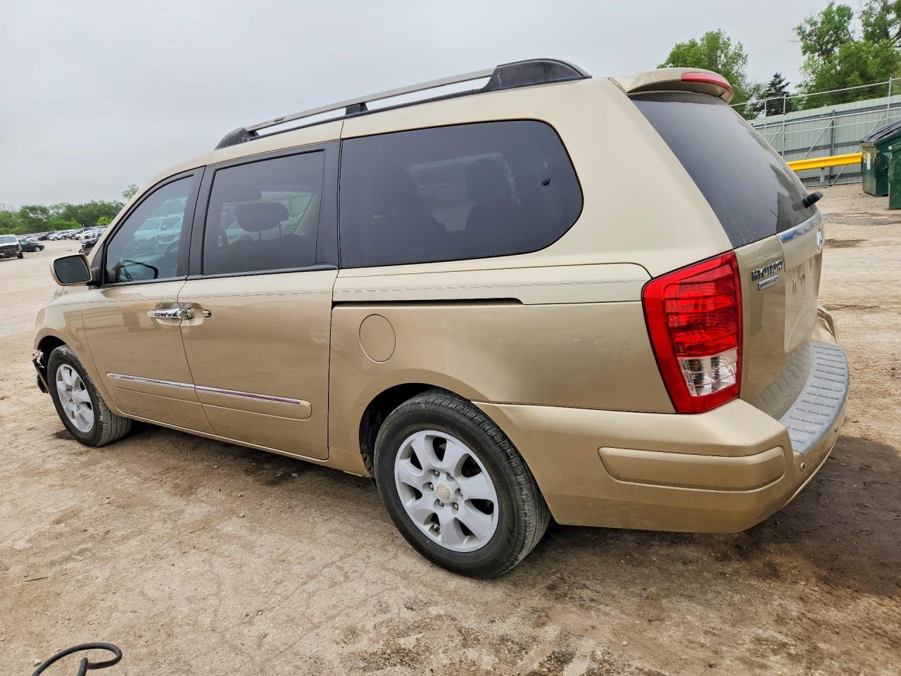 Hyundai Entourage Gls