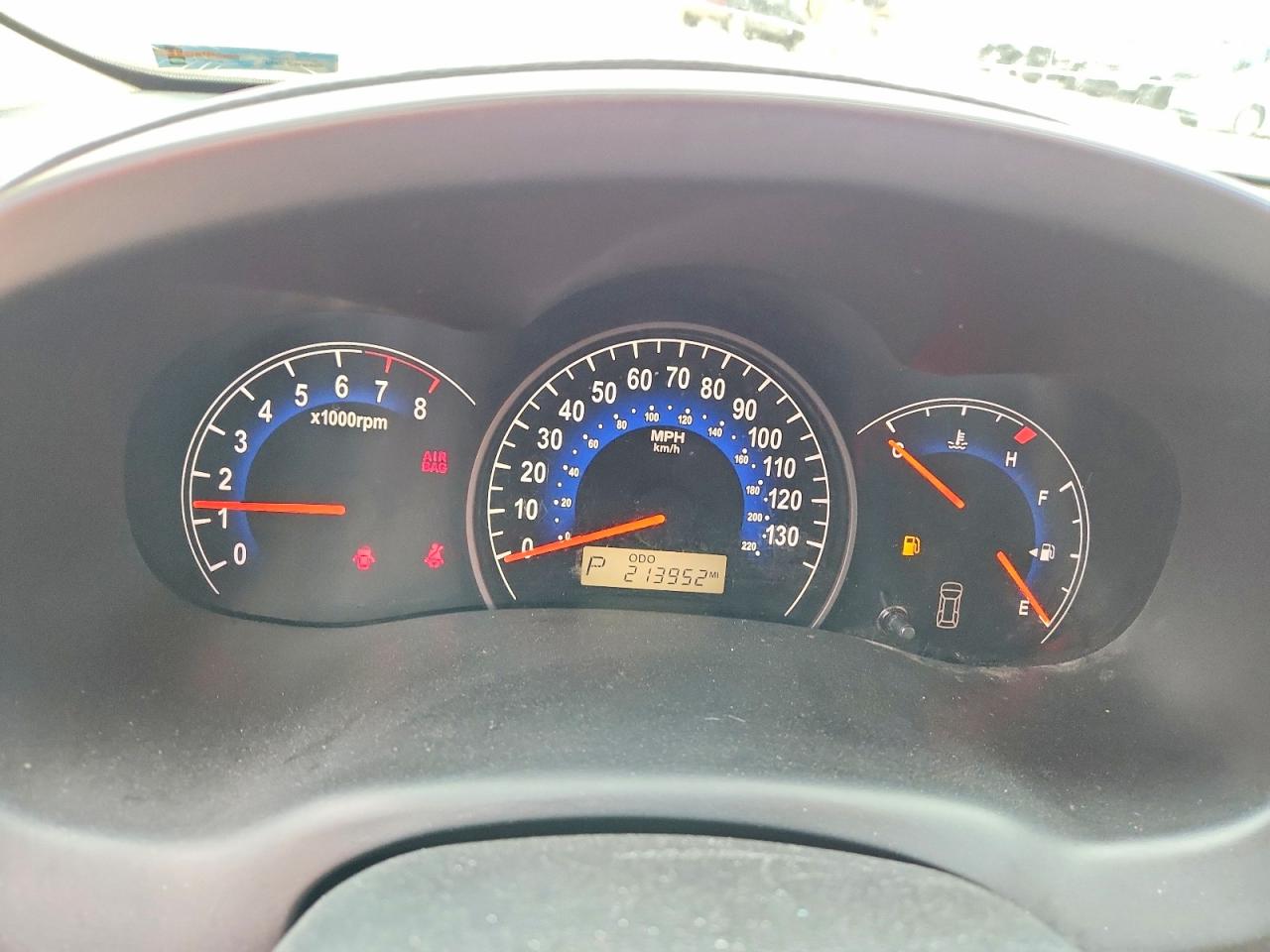 Hyundai Entourage Gls